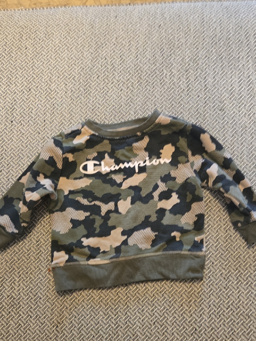 Champion Kids Camo Sweatshirt in Olive Green & Beige
